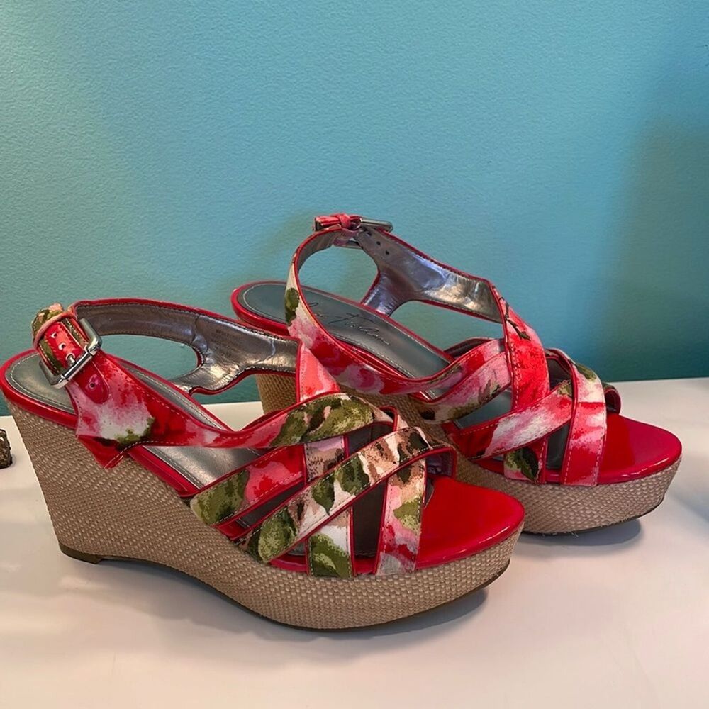 Marc Fisher 4” Espadrilles MFGLEENA Size 7.5